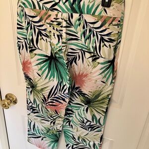 Tropical Print Capris